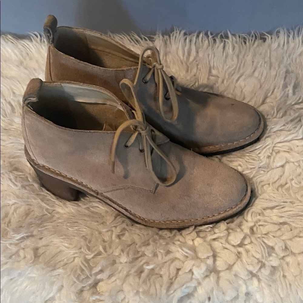 GAP Tan Ankle Boots